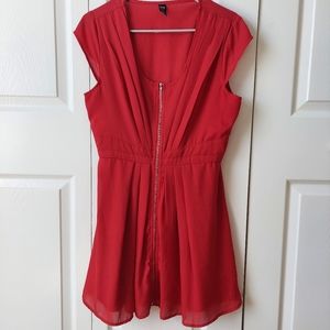 Zip front Red dress 👗